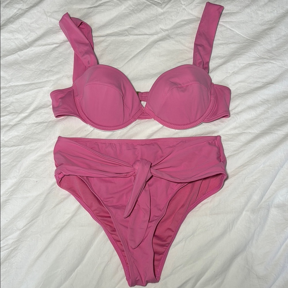 WeWoreWhat Tie Waist Pink Women's Swimwear Set